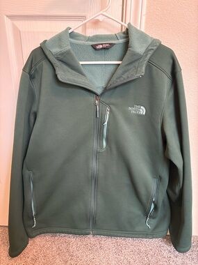 The North Face Men's Lightweight Green Fleece Hooded Jacket